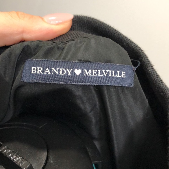Brandy Melville Windbreaker bomber jacket - Picture 5 of 5
